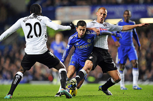 德泽尔比以 德泽尔比以