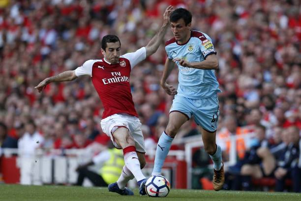 的指导下继 的指导下继